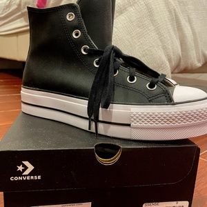 Chuck Taylor All Star Lift Platform Leather